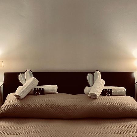 Palazzo Pia Rooms Valdragone Εξωτερικό φωτογραφία