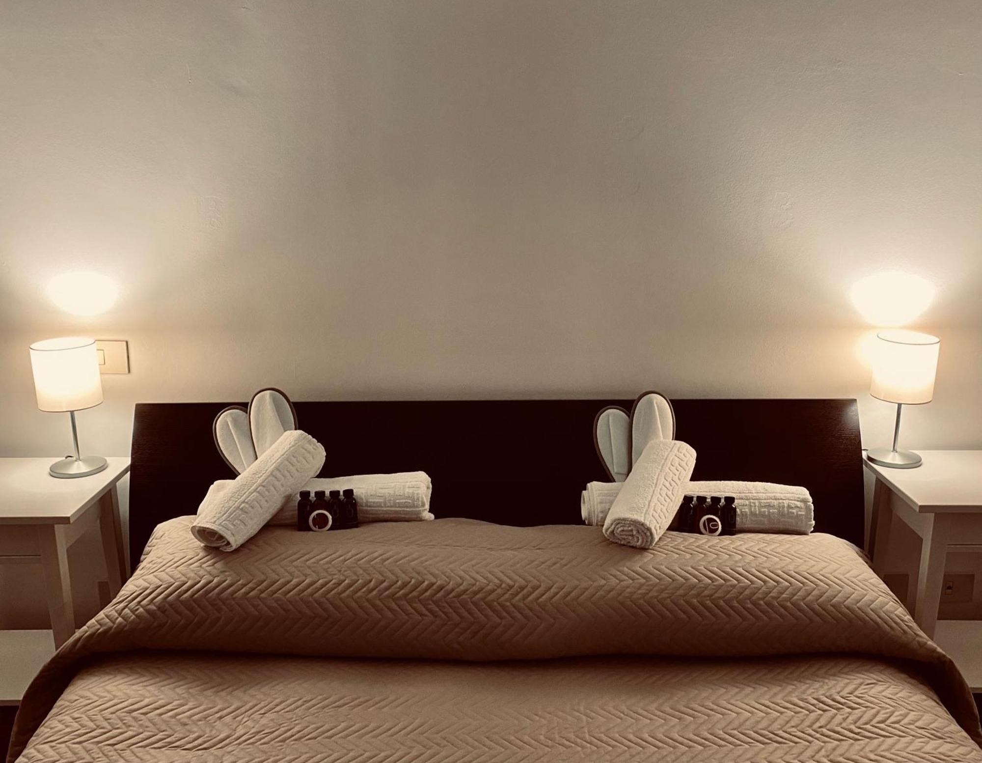 Palazzo Pia Rooms Valdragone Εξωτερικό φωτογραφία